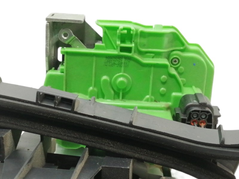 Recambio de cerradura puerta trasera derecha para alfa romeo giulietta (191) distinctive referencia OEM IAM 50509884 Y11C064PCLD