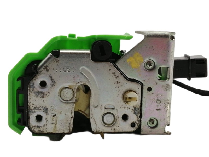 Recambio de cerradura puerta trasera derecha para alfa romeo giulietta (191) distinctive referencia OEM IAM 50509884 Y11C064PCLD