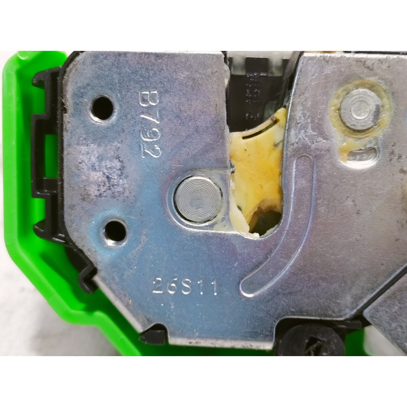 Recambio de cerradura puerta trasera izquierda para alfa romeo giulietta (191) distinctive referencia OEM IAM 71754411  