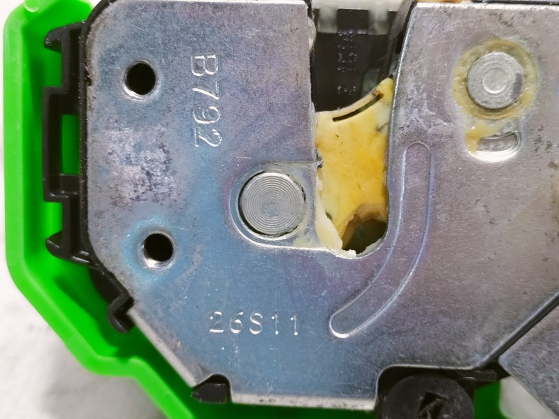 Recambio de cerradura puerta trasera izquierda para alfa romeo giulietta (191) distinctive referencia OEM IAM 71754411  