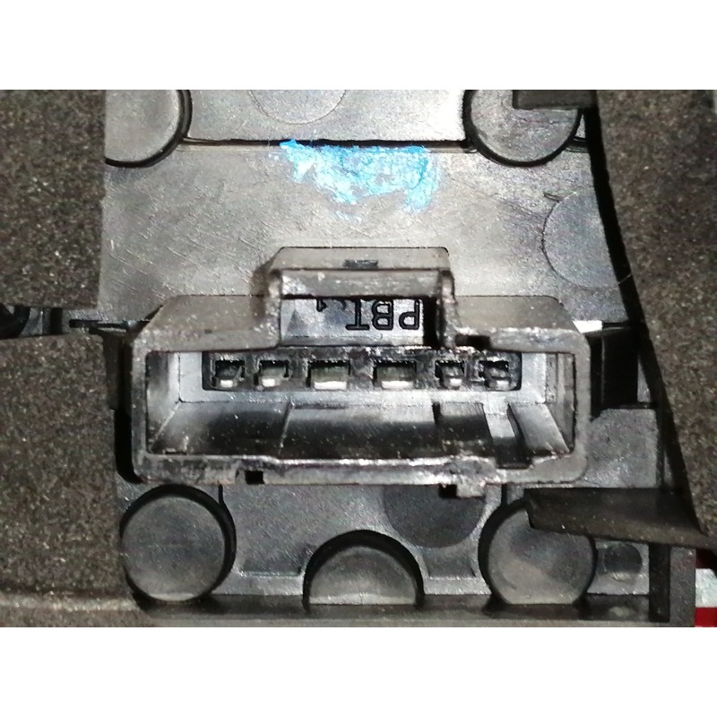 Recambio de piloto trasero derecho para peugeot 1007 urban referencia OEM IAM 9646116880 89031533 