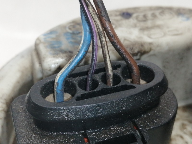 Recambio de aforador para seat cordoba berlina (6l2) reference referencia OEM IAM 220212007002  