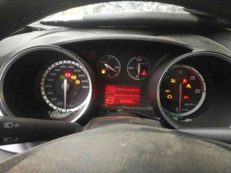 Recambio de cuadro instrumentos para alfa romeo giulietta (191) distinctive referencia OEM IAM 50516478  