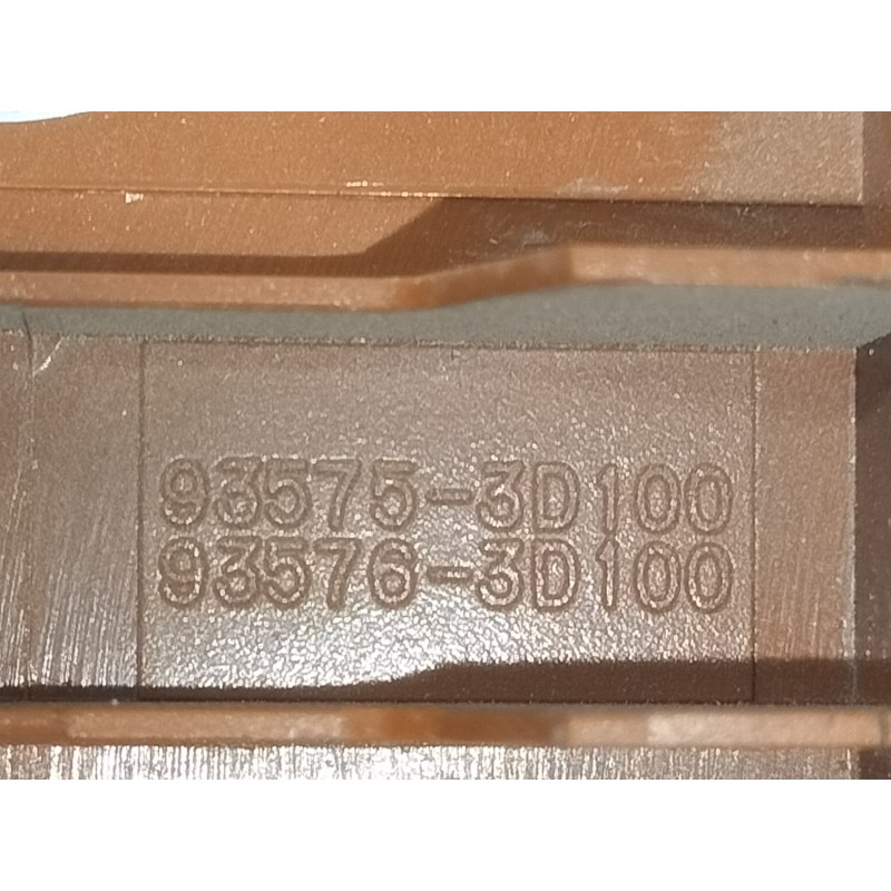 Recambio de mando elevalunas delantero derecho para hyundai sonata (y4) 2.0 cat referencia OEM IAM 621W03620  