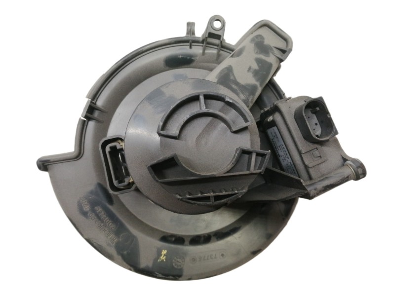 Recambio de motor calefaccion para opel zafira a 2.0 dti referencia OEM IAM 13173630 T600ACG 