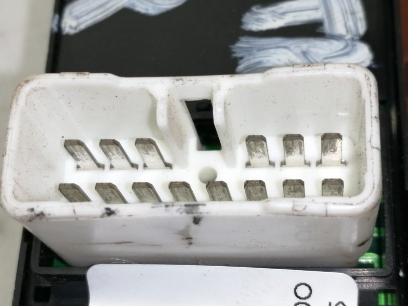 Recambio de mando elevalunas delantero izquierdo para hyundai sonata (y4) 2.0 cat referencia OEM IAM 621W10030  