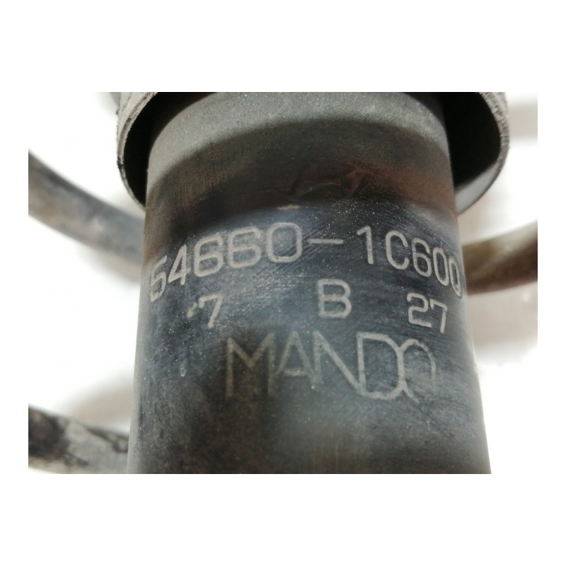 Recambio de amortiguador delantero izquierdo para hyundai getz (tb) 1.5 crdi referencia OEM IAM 546601C600  