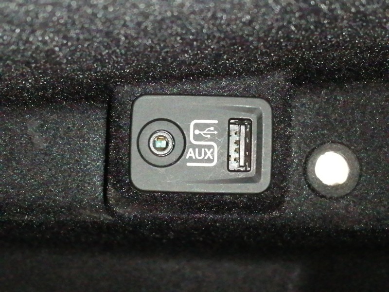 Recambio de guantera para alfa romeo giulietta (191) distinctive referencia OEM IAM 01560993050  