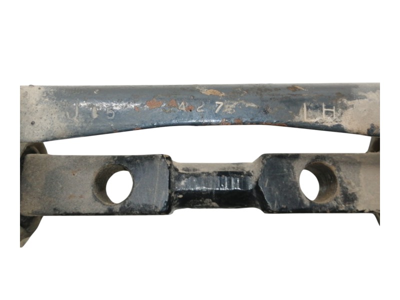 Recambio de brazo suspension superior delantero izquierdo para tata safari 42fd referencia OEM IAM   