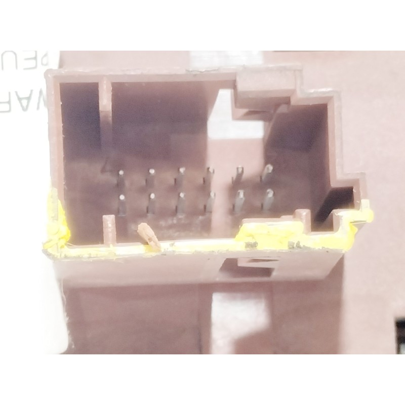 Recambio de warning para peugeot boxer caja cerr.techo sobreelev.(bat.4035)(335/440)(2007 => hdi (335) referencia OEM IAM 735421