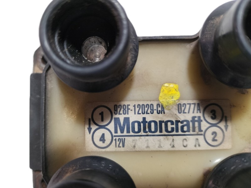 Recambio de bobina encendido para ford fiesta berlina ghia referencia OEM IAM 928F12029CA 928F12029CA 