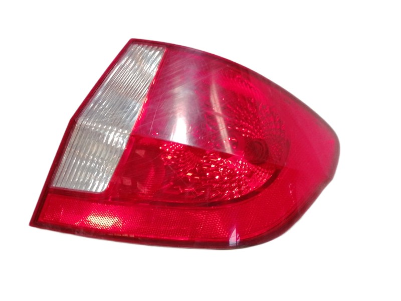 Recambio de piloto trasero derecho para hyundai getz (tb) 1.5 crdi referencia OEM IAM   