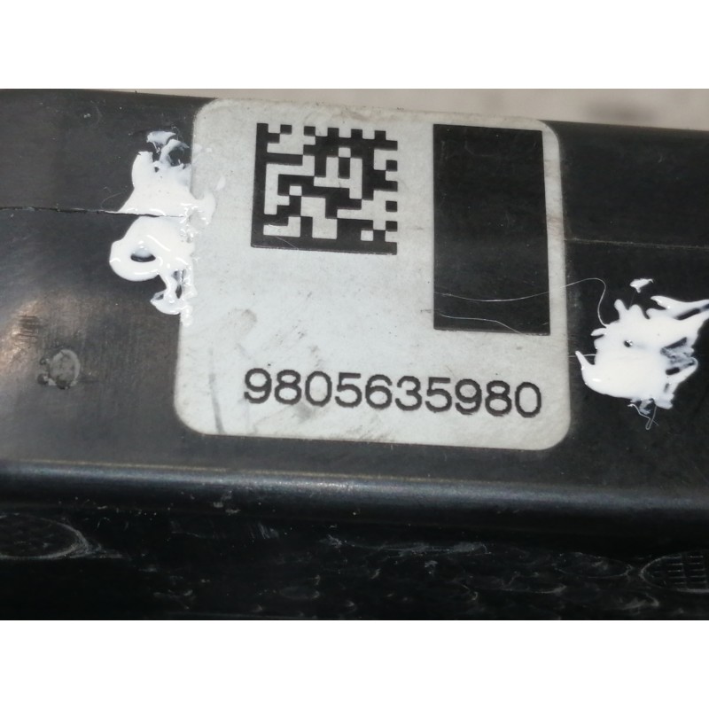 Recambio de cerradura puerta trasera derecha para citroën c4 picasso 1.6 e-hdi fap referencia OEM IAM 9805635980  