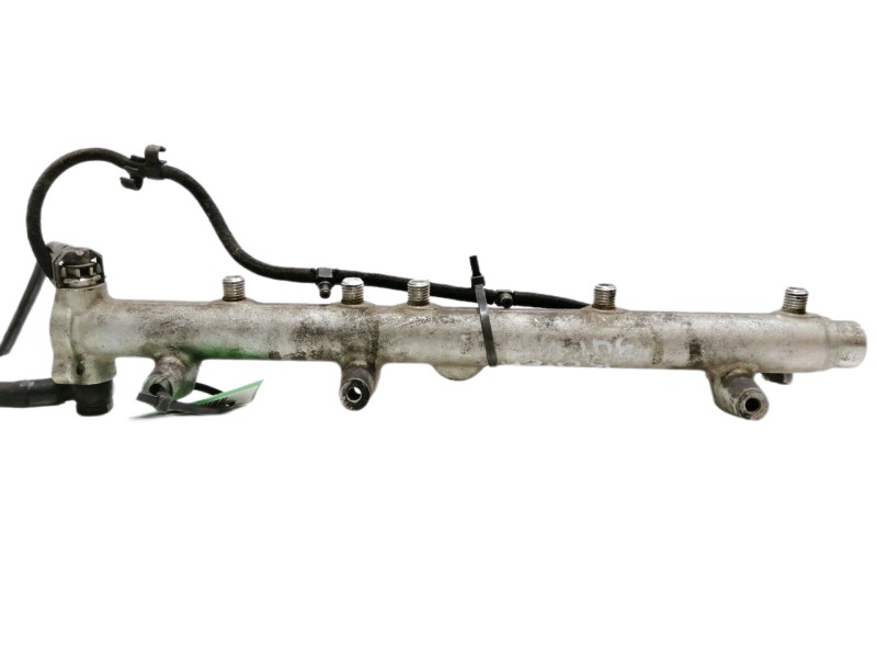 Recambio de rampa inyectora para kia carens 2.0 crdi lx monovolumen referencia OEM IAM 0445214075 3140027001 