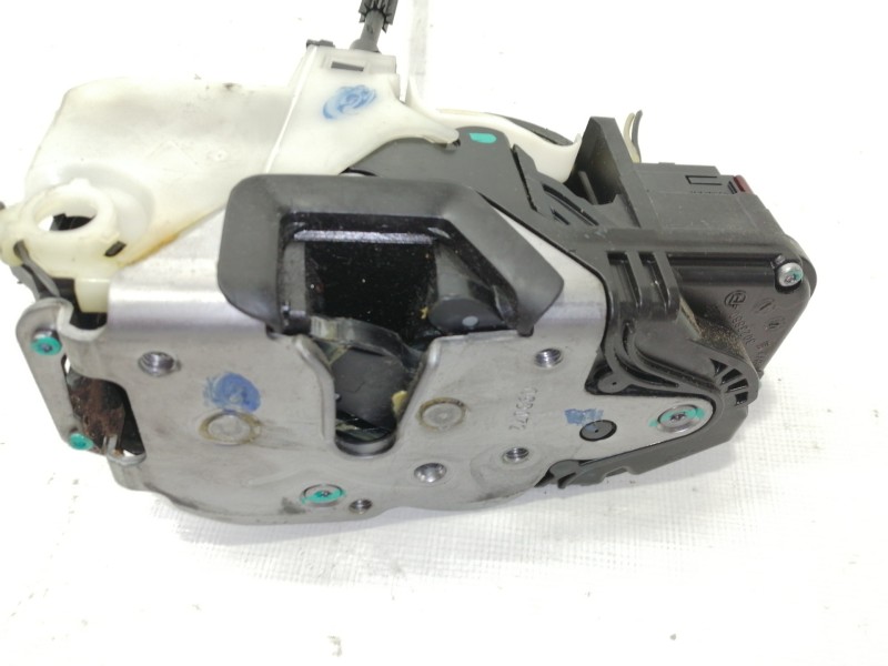 Recambio de cerradura puerta delantera derecha para chevrolet cruze lt referencia OEM IAM 13503150  