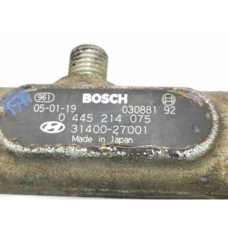 Recambio de rampa inyectora para kia carens 2.0 crdi lx monovolumen referencia OEM IAM 0445214075 3140027001 