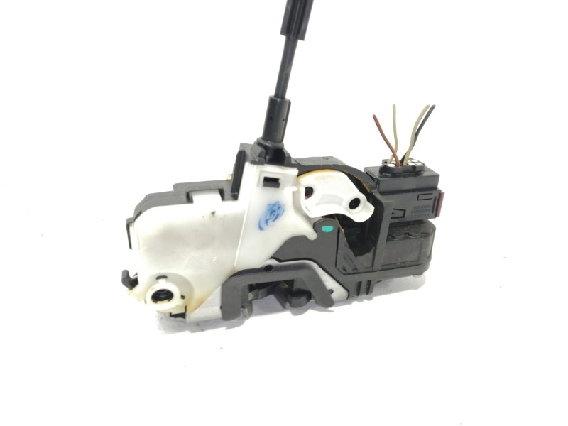 Recambio de cerradura puerta delantera derecha para chevrolet cruze lt referencia OEM IAM 13503150  