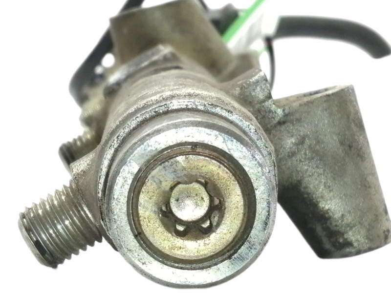 Recambio de rampa inyectora para kia carens 2.0 crdi lx monovolumen referencia OEM IAM 0445214075 3140027001 