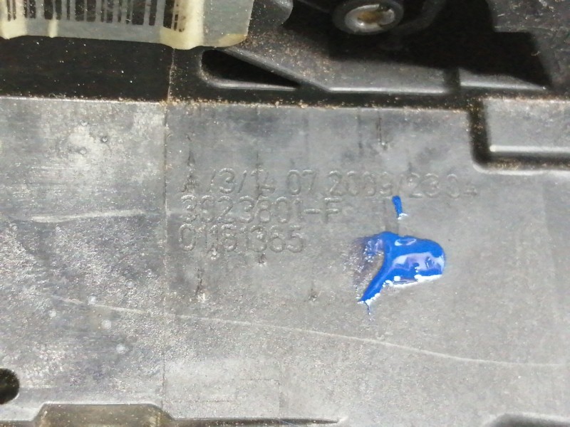 Recambio de cerradura puerta delantera izquierda para chevrolet cruze lt referencia OEM IAM 13503149  