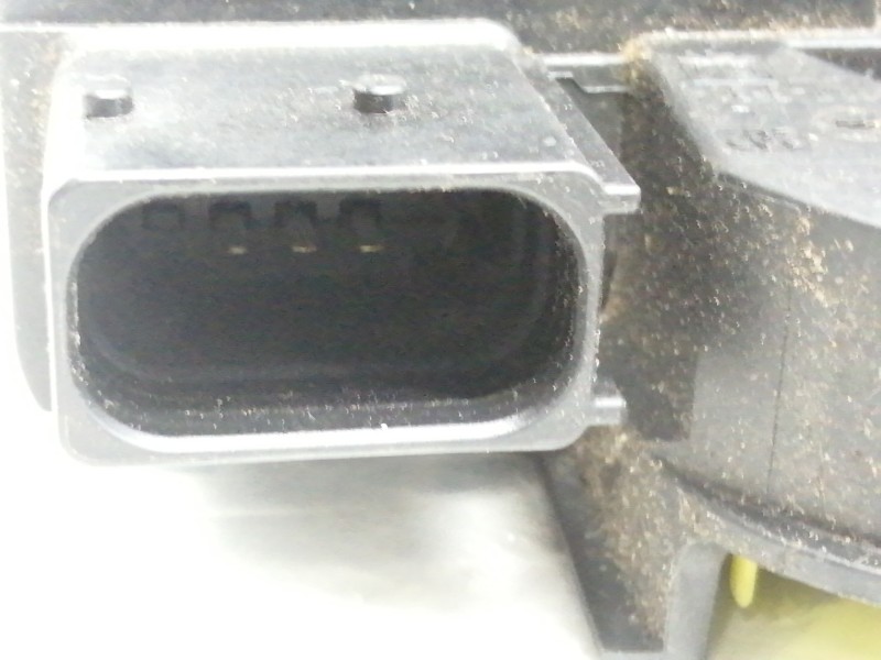 Recambio de cerradura puerta delantera izquierda para chevrolet cruze lt referencia OEM IAM 13503149  