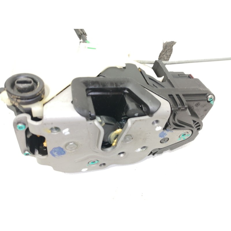 Recambio de cerradura puerta trasera derecha para chevrolet cruze lt referencia OEM IAM 13503178  
