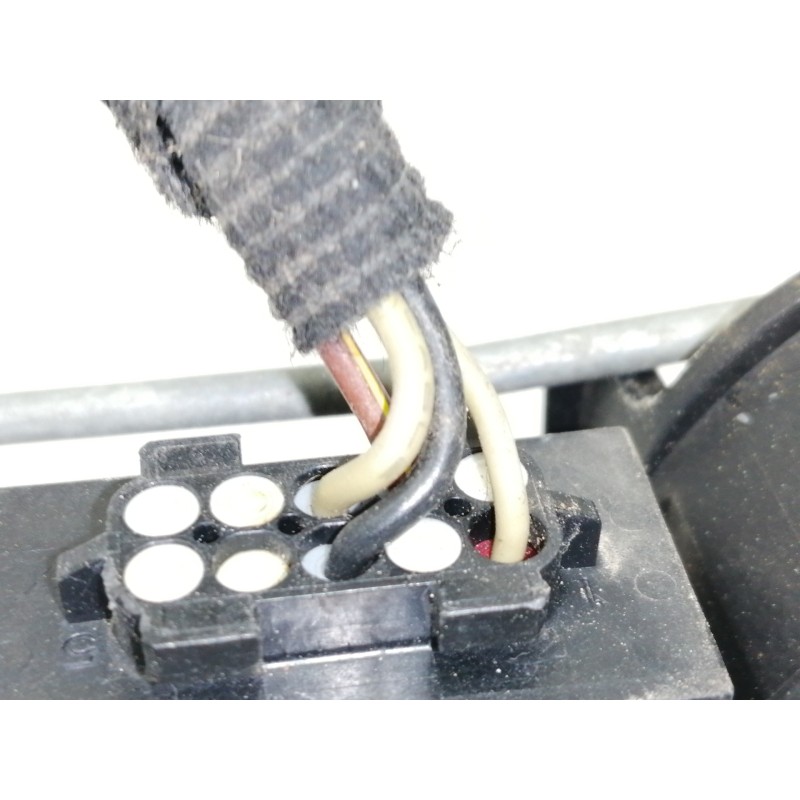 Recambio de cerradura puerta trasera derecha para chevrolet cruze lt referencia OEM IAM 13503178  