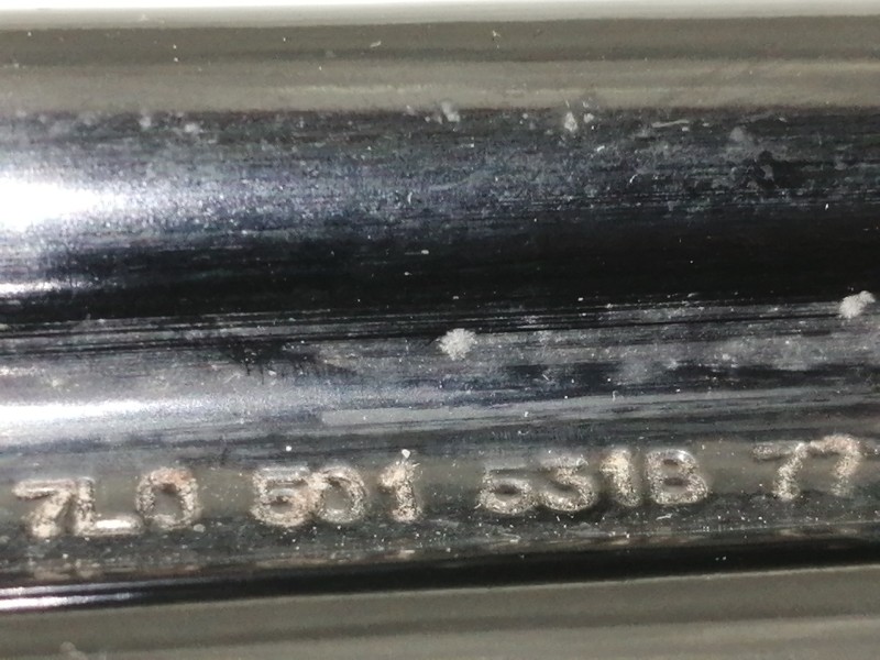 Recambio de brazo suspension superior trasero derecho para volkswagen touareg (7l6) tdi v10 referencia OEM IAM 7L0501531B  