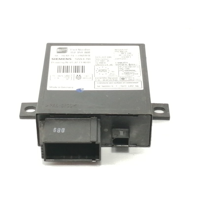 Recambio de centralita cierre para seat ibiza (6k) básico referencia OEM IAM 1L0959800  