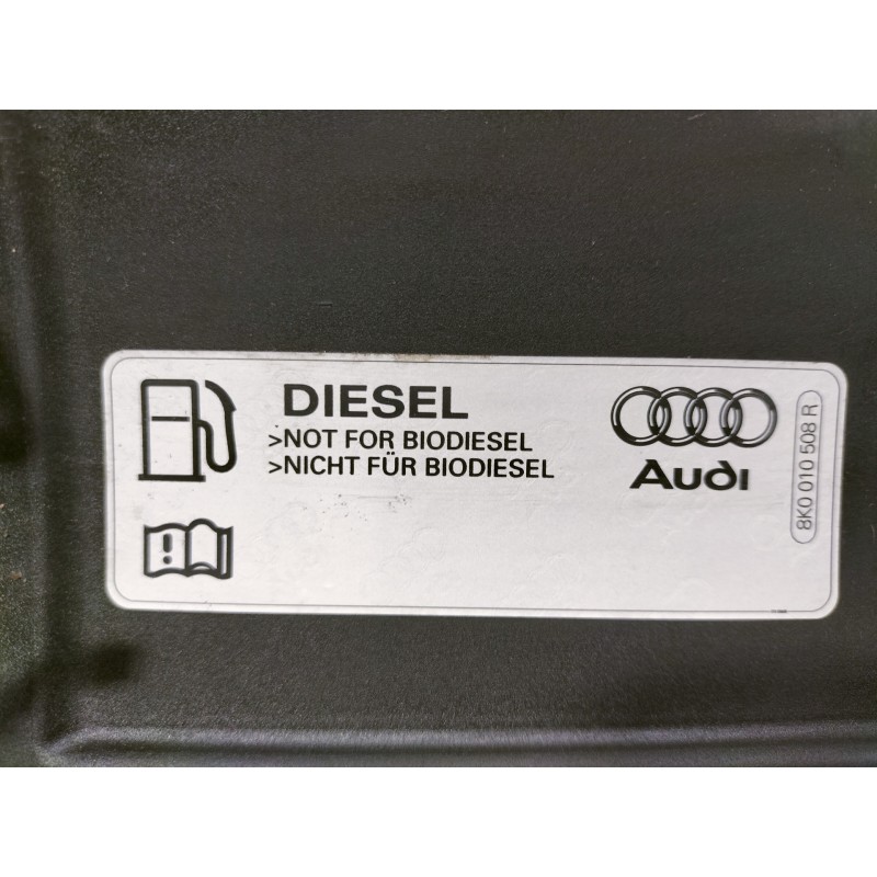 Recambio de tapa exterior combustible para audi a5 coupe (8t) 2.7 tdi referencia OEM IAM 8K0010508R  