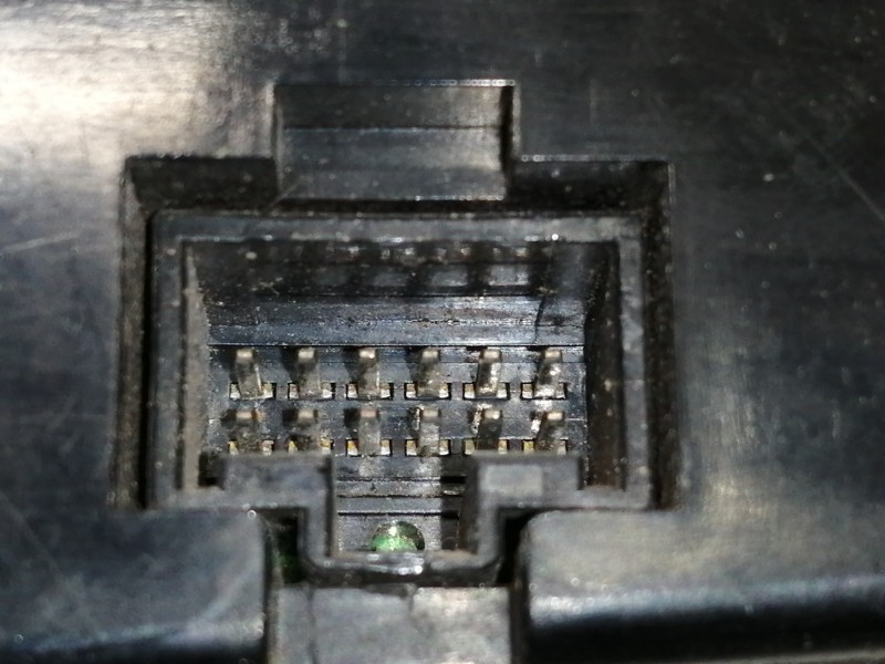 Recambio de mando elevalunas delantero izquierdo para hyundai coupe (rd) 1.6 fx referencia OEM IAM 9357027000A 9357027100B 