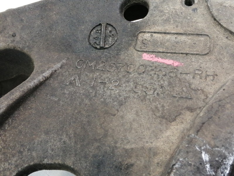 Recambio de brazo suspension inferior delantero izquierdo para cadillac cts 3.2 elegance referencia OEM IAM 25700356  