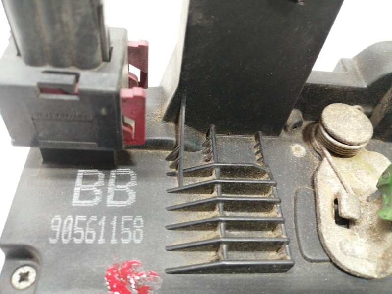 Recambio de cerradura puerta trasera derecha para opel astra g berlina 1.7 turbodiesel cat (x 17 dtl / 2h8) referencia OEM IAM 9