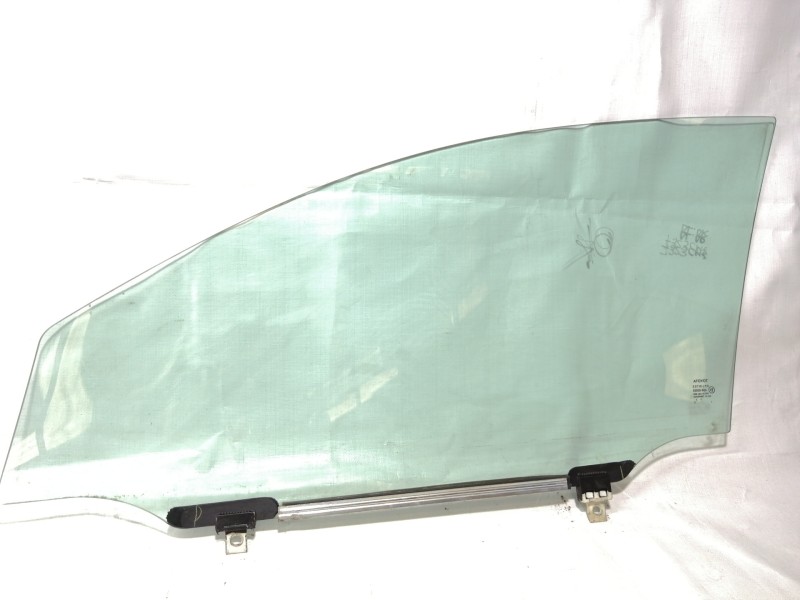 Recambio de luna custodia delantera derecha para toyota avensis wagon (t25) 1.8 sol referencia OEM IAM CRISTALPUERTA 43R00050 