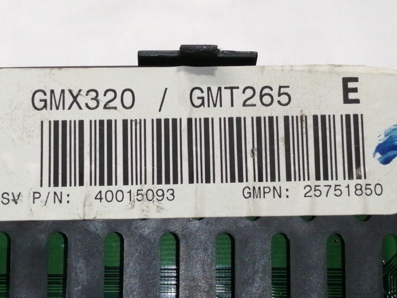 Recambio de cuadro instrumentos para cadillac cts 3.2 elegance referencia OEM IAM 25751850 40015093 / 3024008779 GMX320 / GTM265