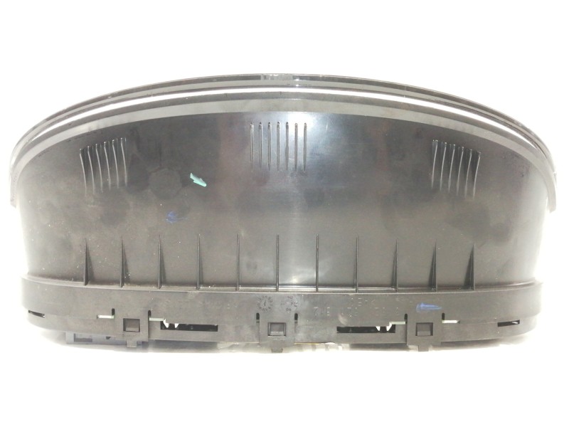 Recambio de cuadro instrumentos para cadillac cts 3.2 elegance referencia OEM IAM 25751850 40015093 / 3024008779 GMX320 / GTM265