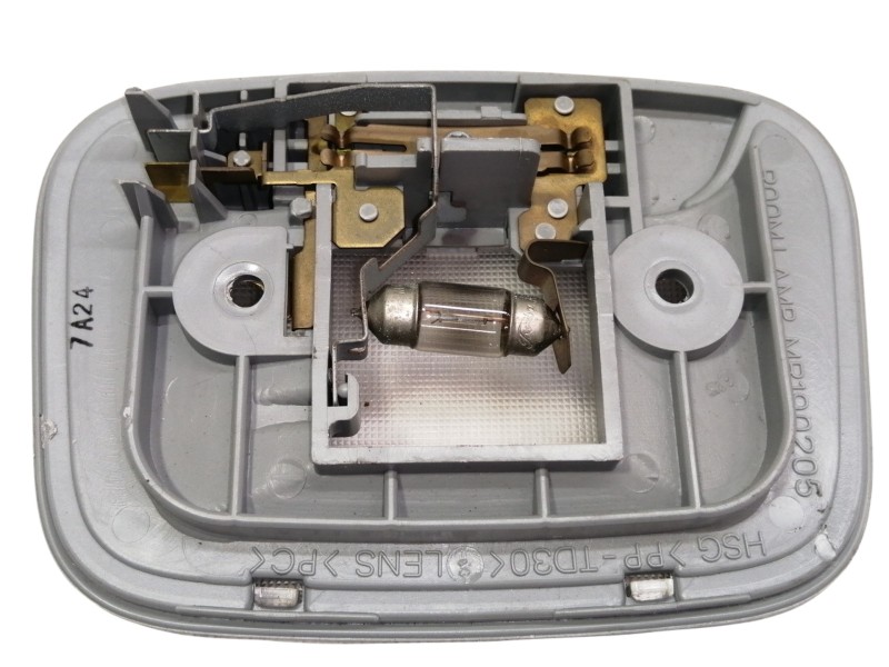 Recambio de luz interior para mitsubishi outlander (cw0) 2.0 di-d intense referencia OEM IAM MR190205  