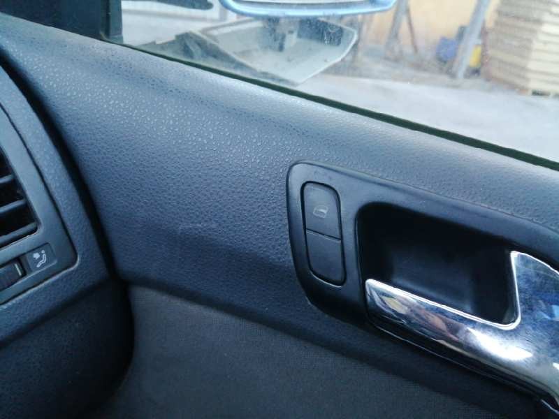 Recambio de mando elevalunas delantero derecho para volkswagen polo (9n3) advance referencia OEM IAM   