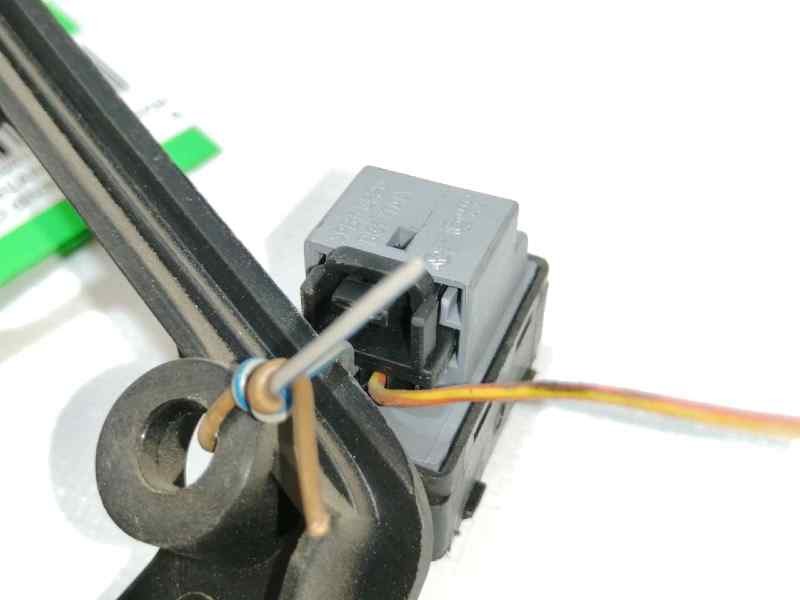 Recambio de mando elevalunas delantero derecho para volkswagen polo (9n3) advance referencia OEM IAM   