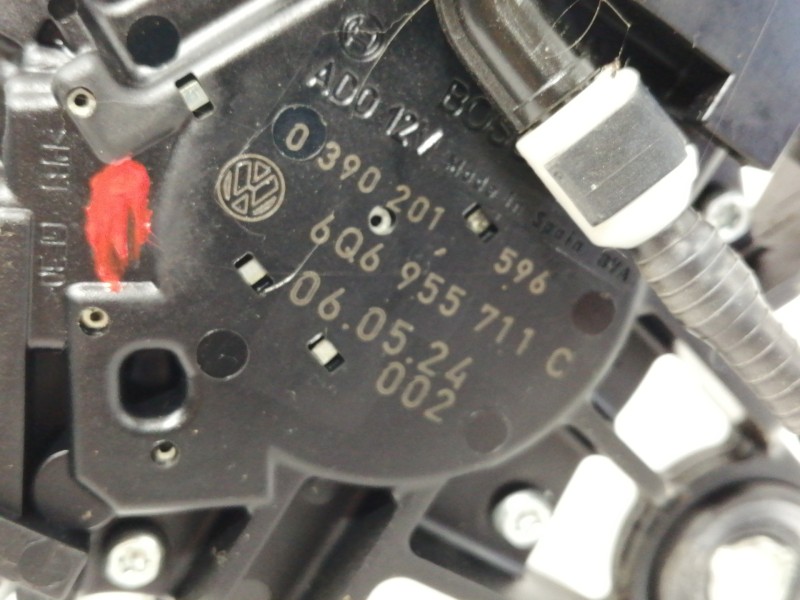 Recambio de motor limpia trasero para volkswagen polo (9n3) advance referencia OEM IAM 6Q6955711C  