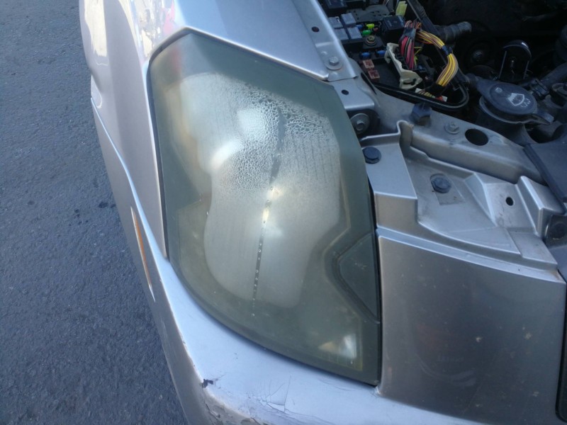 Recambio de faro derecho para cadillac cts 3.2 elegance referencia OEM IAM 25748352 PRECIO AJUSTADO A SU ESTADO 61A30020302