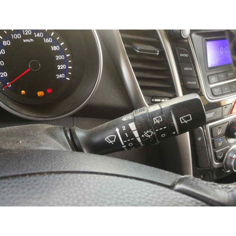 Recambio de mando limpia para hyundai i30 (gd) classic referencia OEM IAM 934202K560  