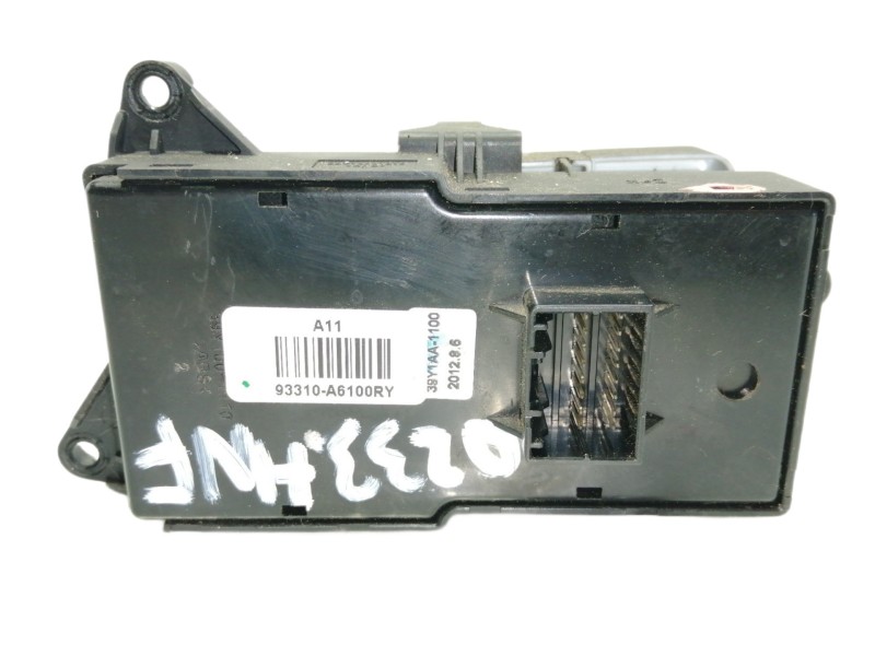 Recambio de mando luces para hyundai i30 (gd) classic referencia OEM IAM 93310A6100RY  