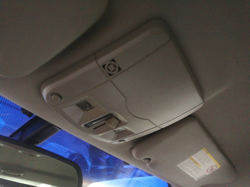 Recambio de luz interior para cadillac cts 3.2 elegance referencia OEM IAM 25705367  