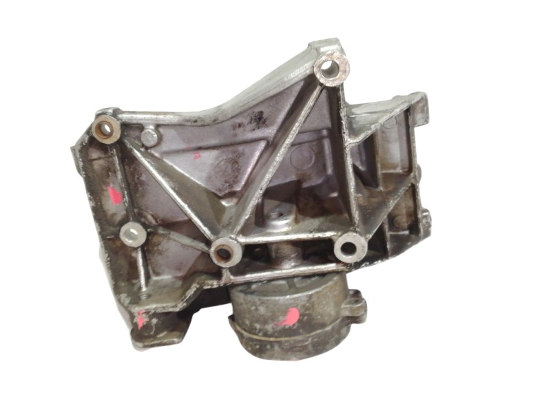 Recambio de soporte alternador para peugeot 406 coupe (s1/s2) 2.2 hdi referencia OEM IAM 964383488  