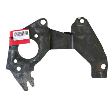 DESPIECE MOTOR SEPARADOR ENTRE MOTOR Y CAJA DE CAMBIOS 