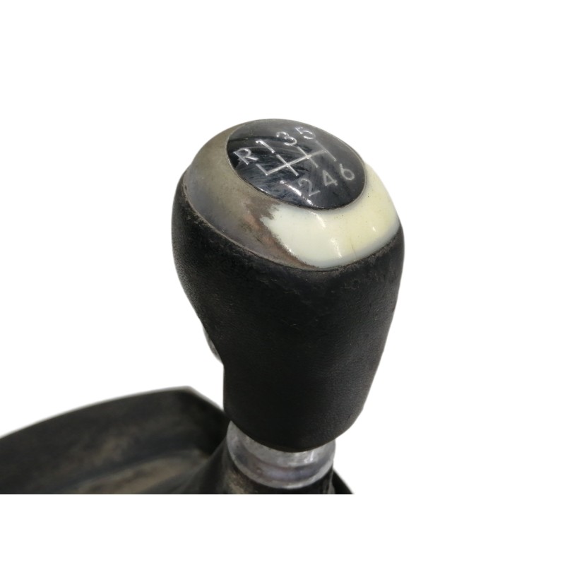 Recambio de palanca cambio para hyundai i30 (gd) classic referencia OEM IAM 84650A6000  