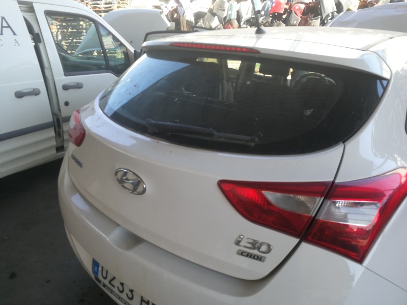 Recambio de porton trasero para hyundai i30 (gd) classic referencia OEM IAM   