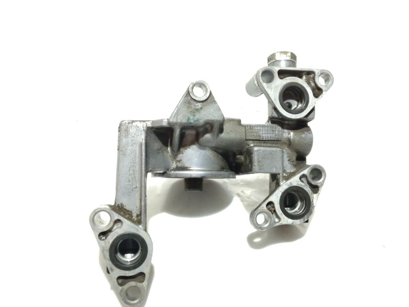 Recambio de soporte filtro aceite para nissan cabstar e tl35-1 referencia OEM IAM   