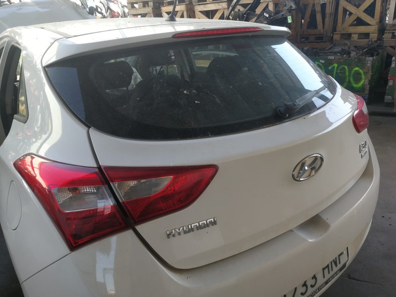 Recambio de porton trasero para hyundai i30 (gd) classic referencia OEM IAM   
