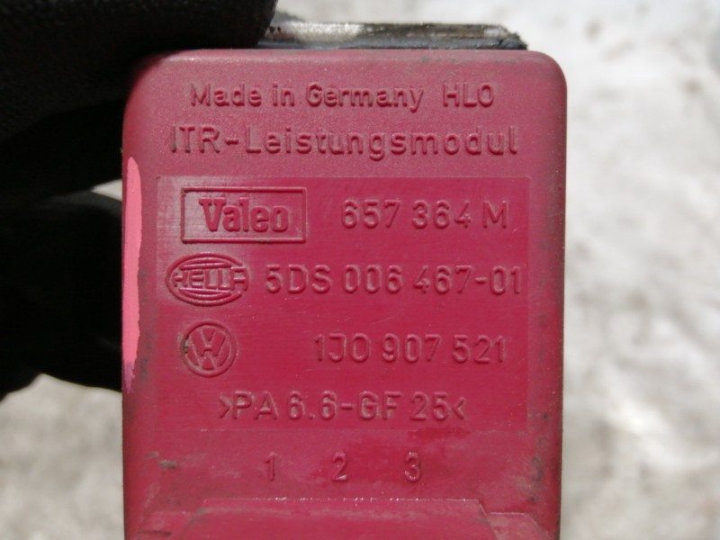 Recambio de resistencia calefaccion para seat ibiza (6k1) select referencia OEM IAM 657364M 5DS00646701 1J0907521 